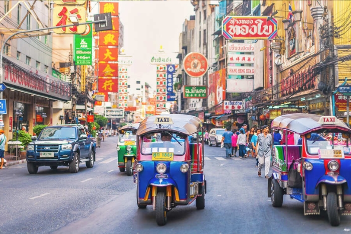 How to get around Bangkok? 